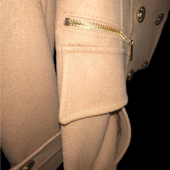 Michael Kors Tan Coat Seasonal Use Only NEW CONDITION - Picture 4 of 11